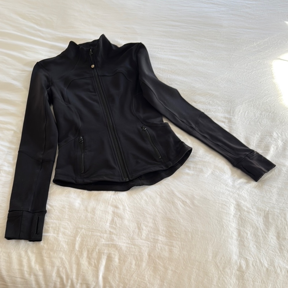 Women's Black lulu lemon Jacket
